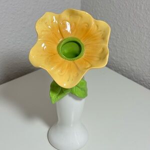 Grasslands Road Yellow Flower‎ Vase